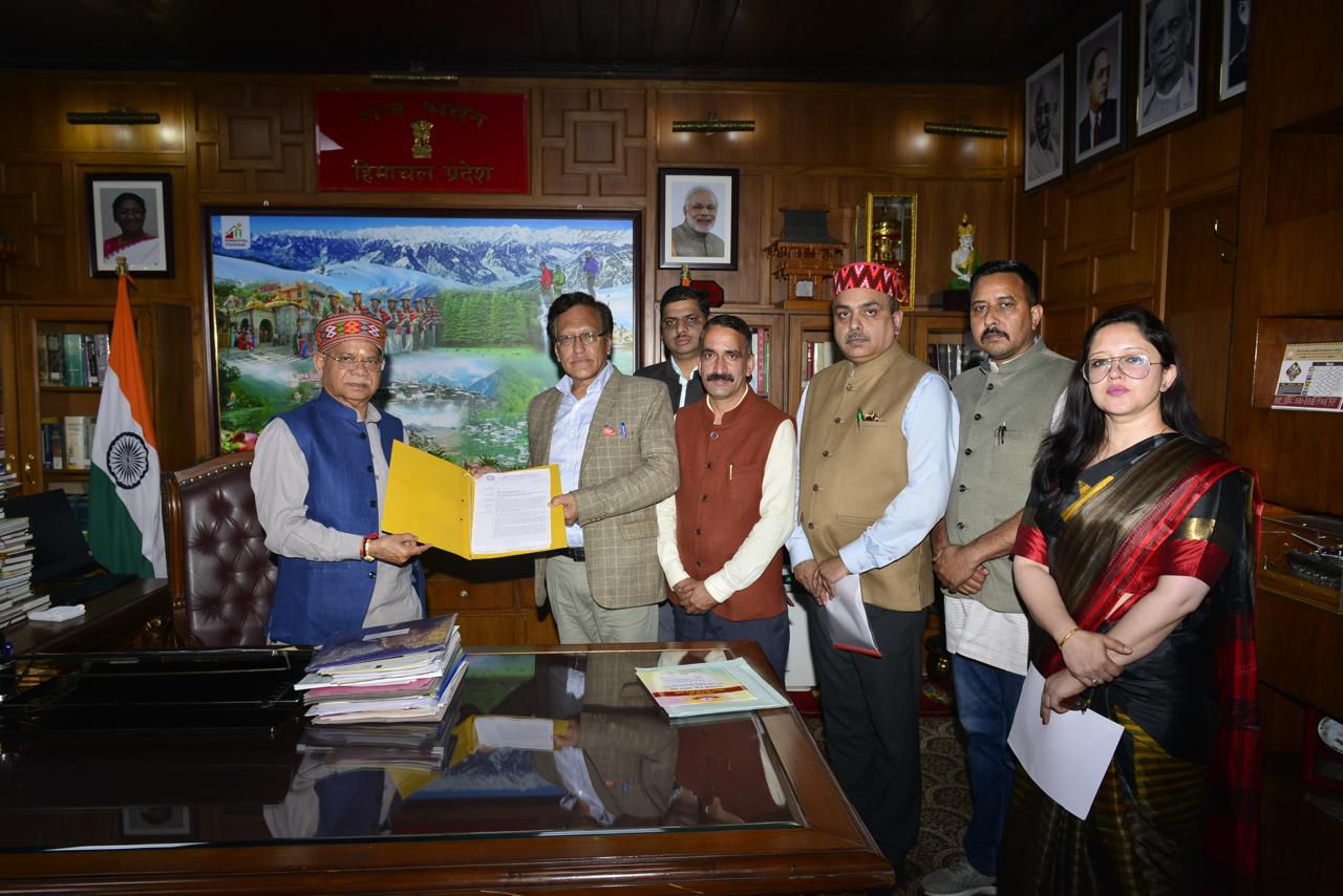 विश्वविद्यालय की वित्तीय स्तिथि पर ज्ञापन- कल्याण संघ