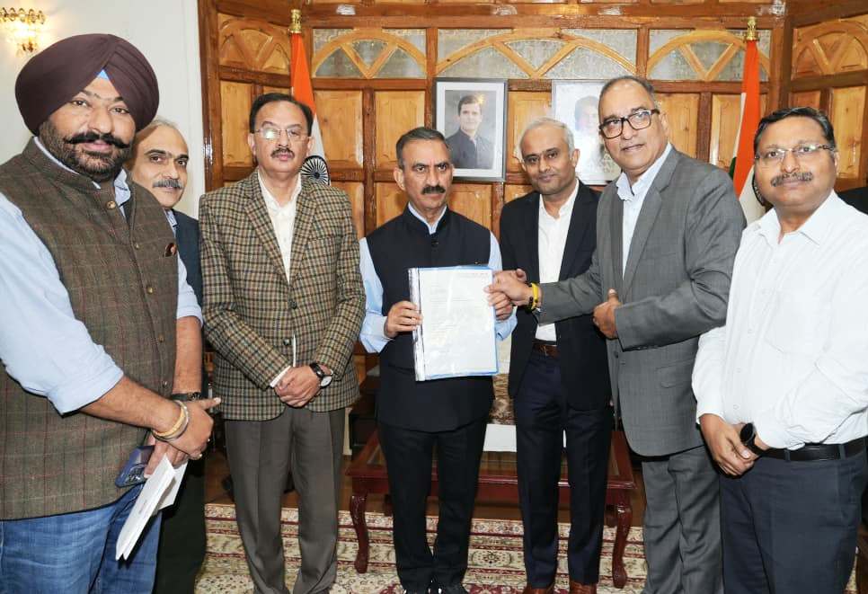 मुख्यमंत्री राहत कोष के लिए एक करोड़ रुपये का अंशदान