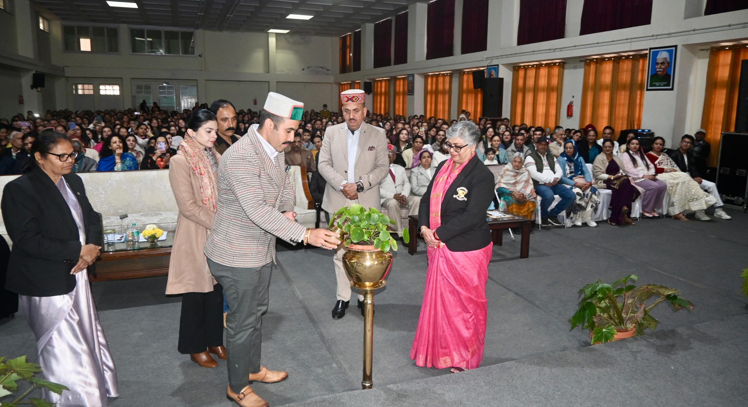 शिक्षा प्रगति का है आधार – विक्रमादित्य सिंह